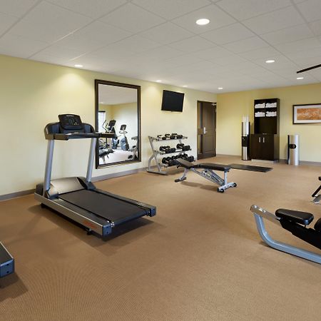 Staybridge Suites West Edmonton By Ihg Bagian luar foto