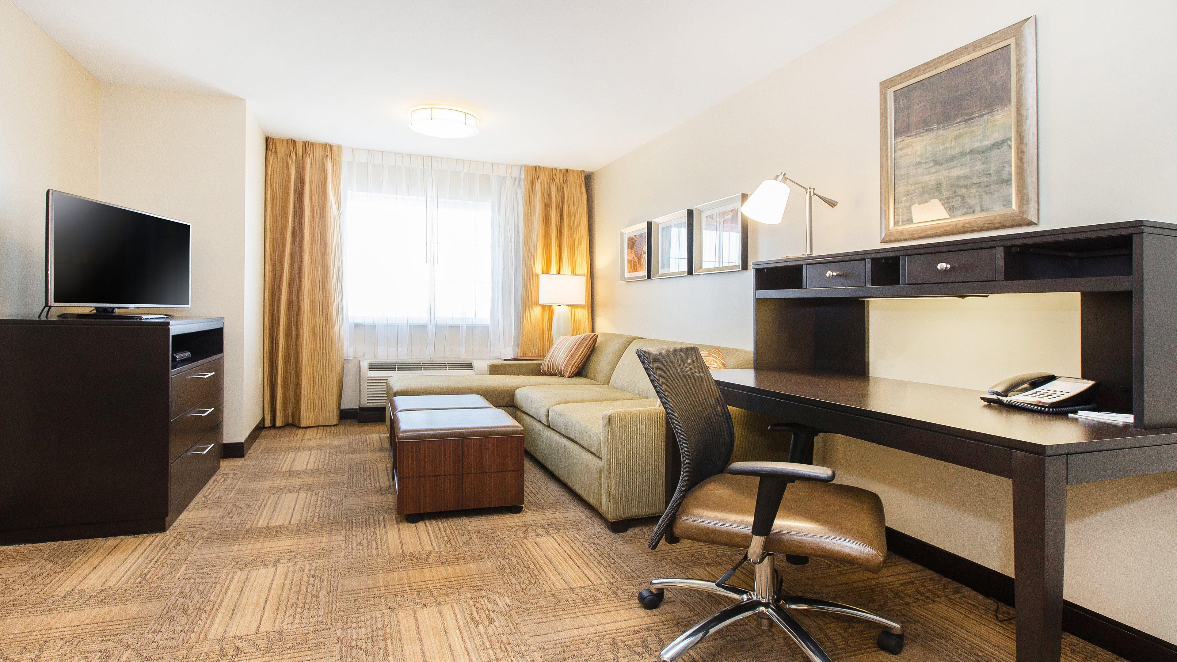 Staybridge Suites West Edmonton By Ihg Bagian luar foto
