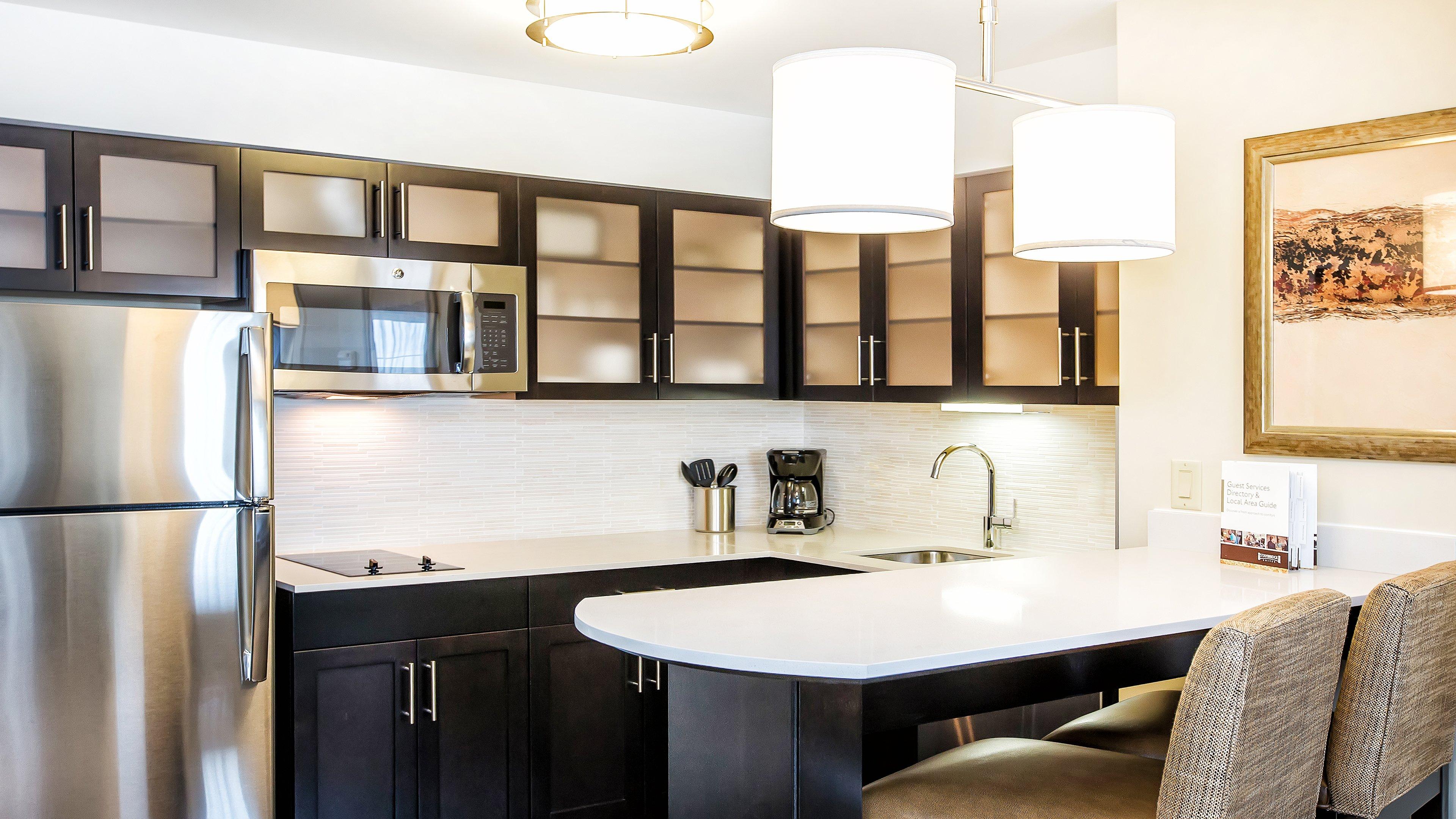 Staybridge Suites West Edmonton By Ihg Bagian luar foto