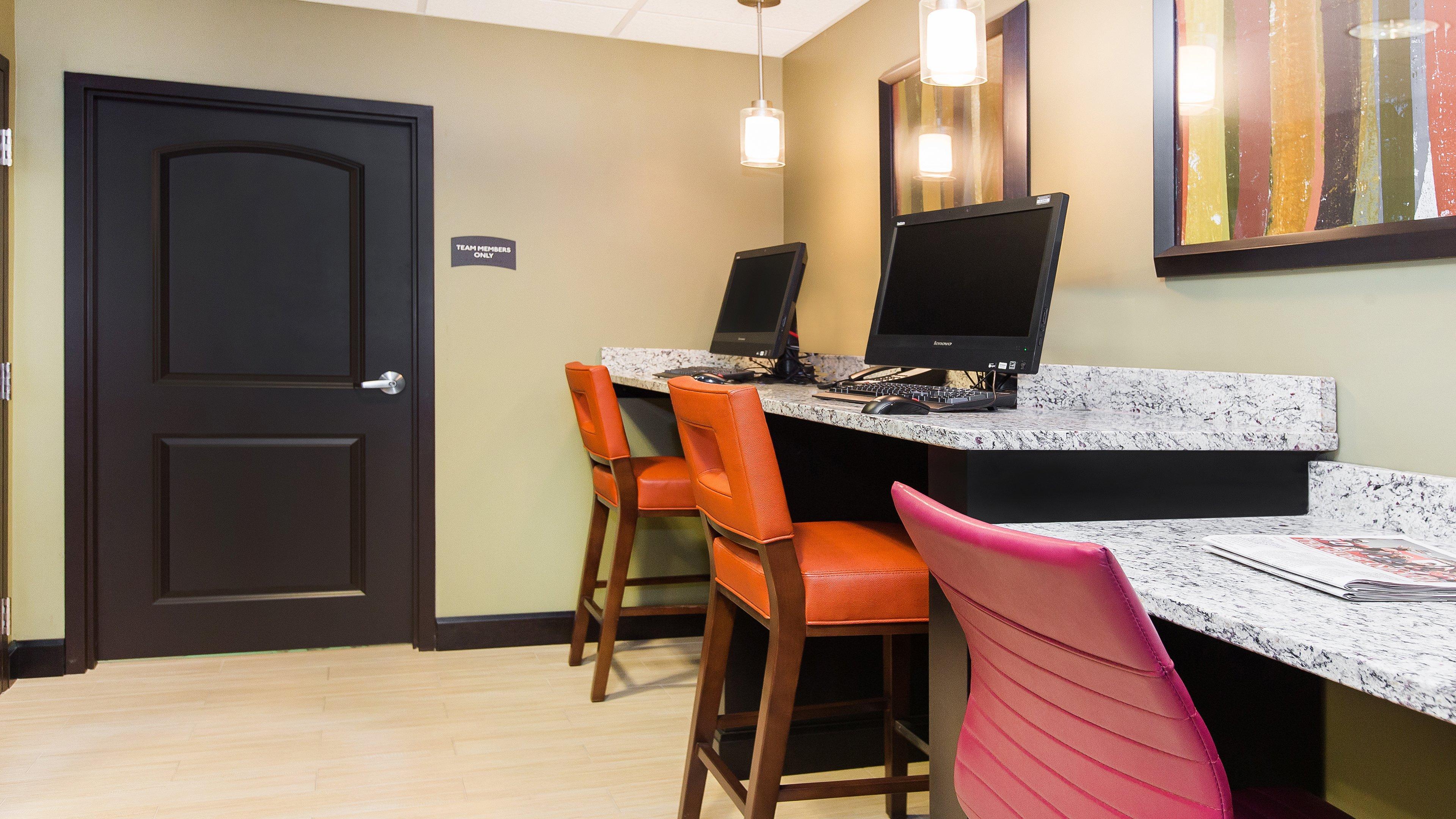 Staybridge Suites West Edmonton By Ihg Bagian luar foto