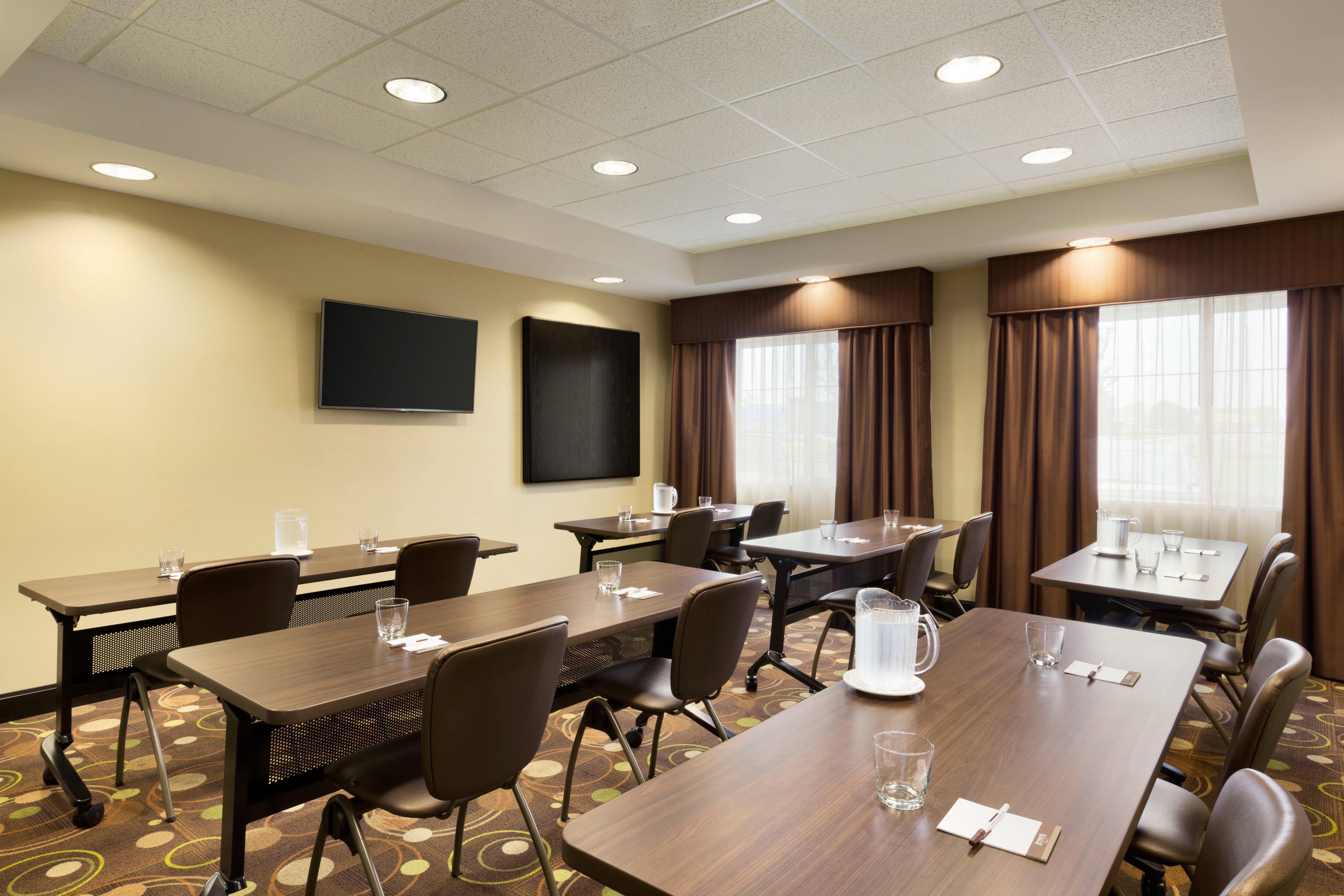 Staybridge Suites West Edmonton By Ihg Bagian luar foto