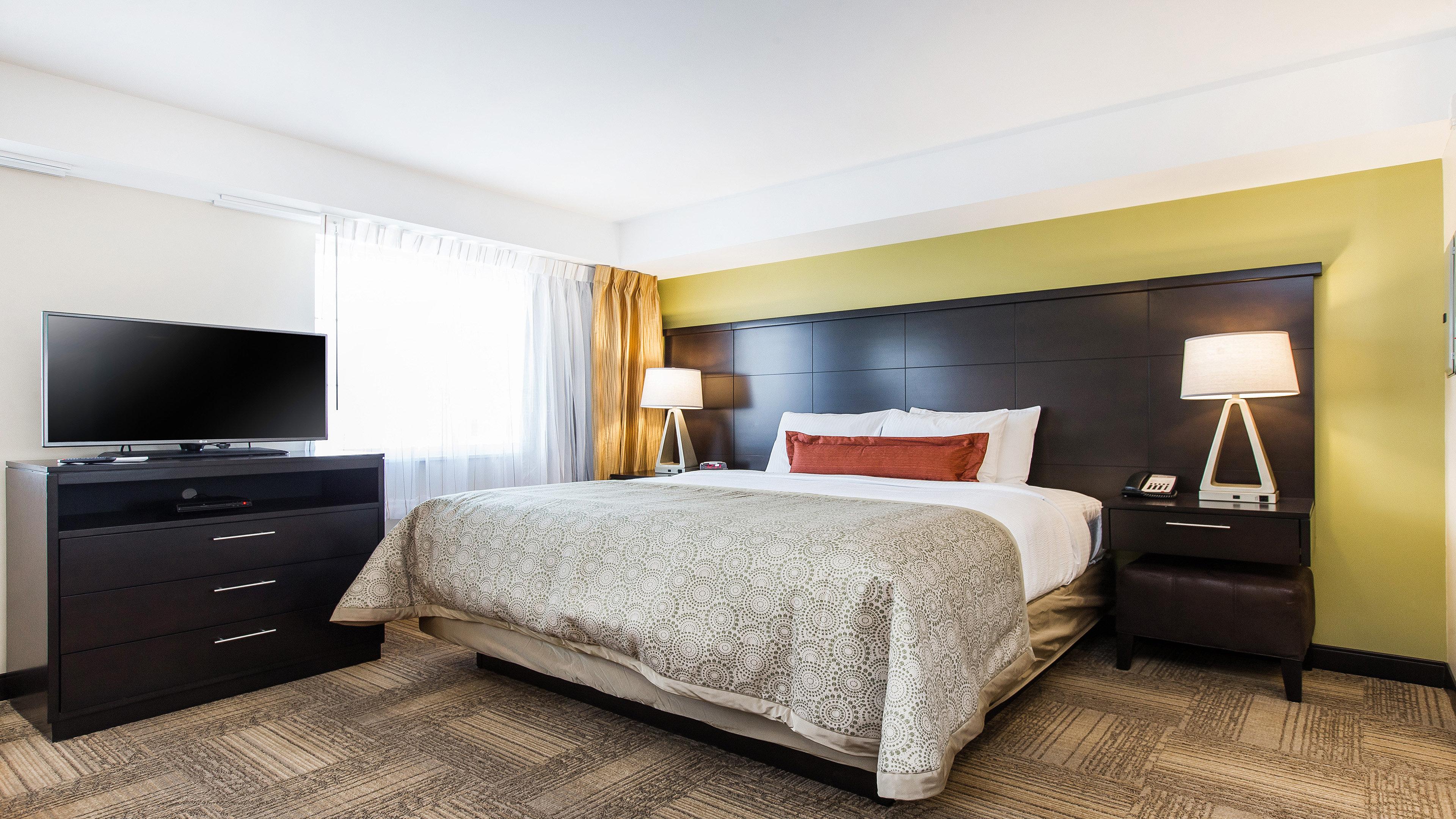 Staybridge Suites West Edmonton By Ihg Bagian luar foto